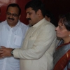 minister-painting-shadu-ganpati-idol